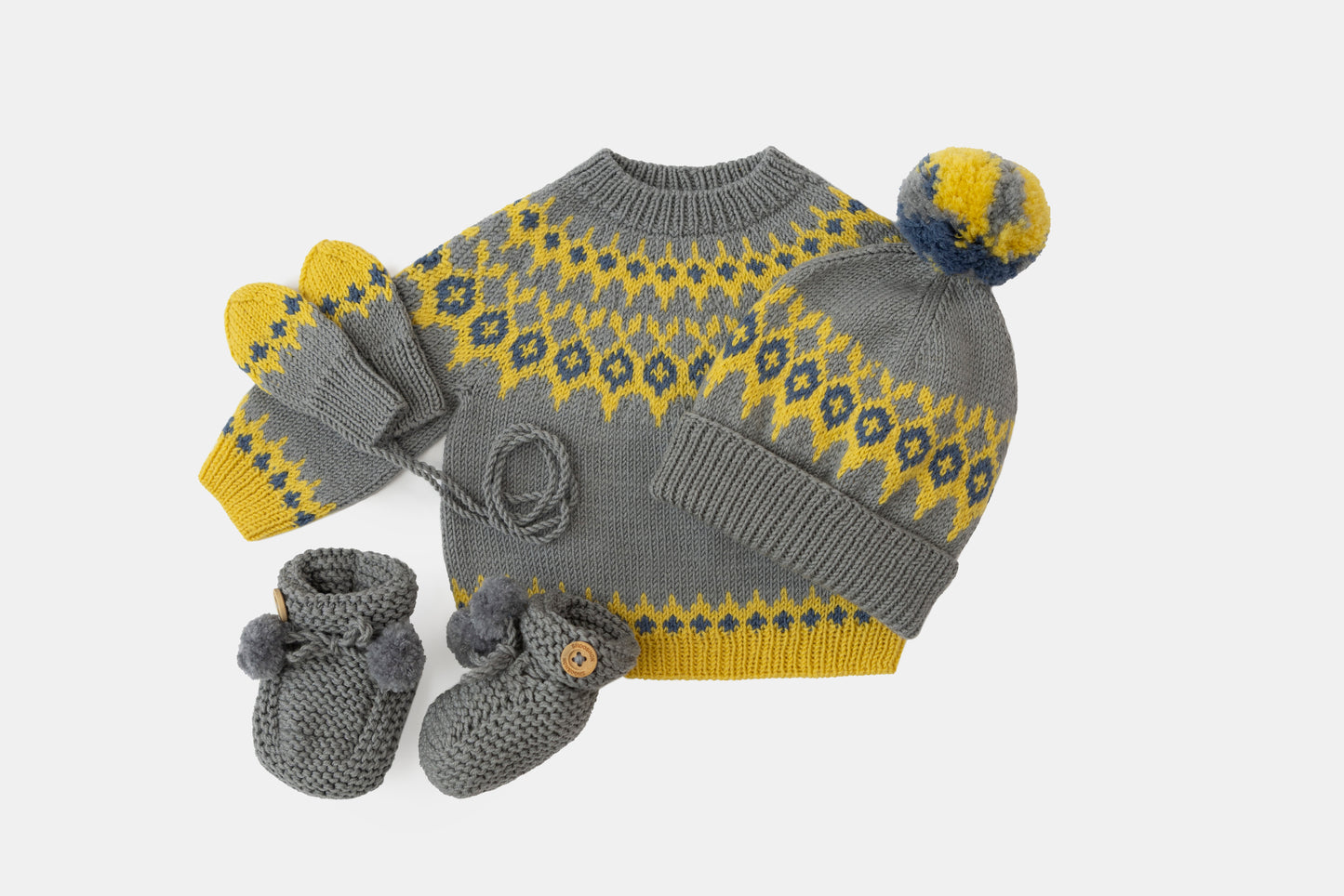Fair Isle Fuzzies Large Gift Set in Dove Grey