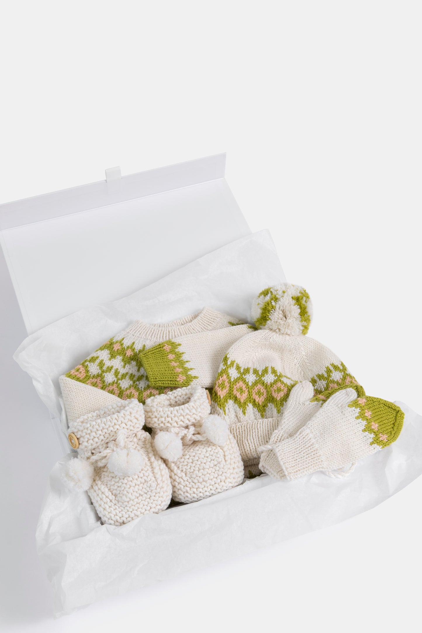 Fair Isle Fuzzies Large Gift Set in Off-White