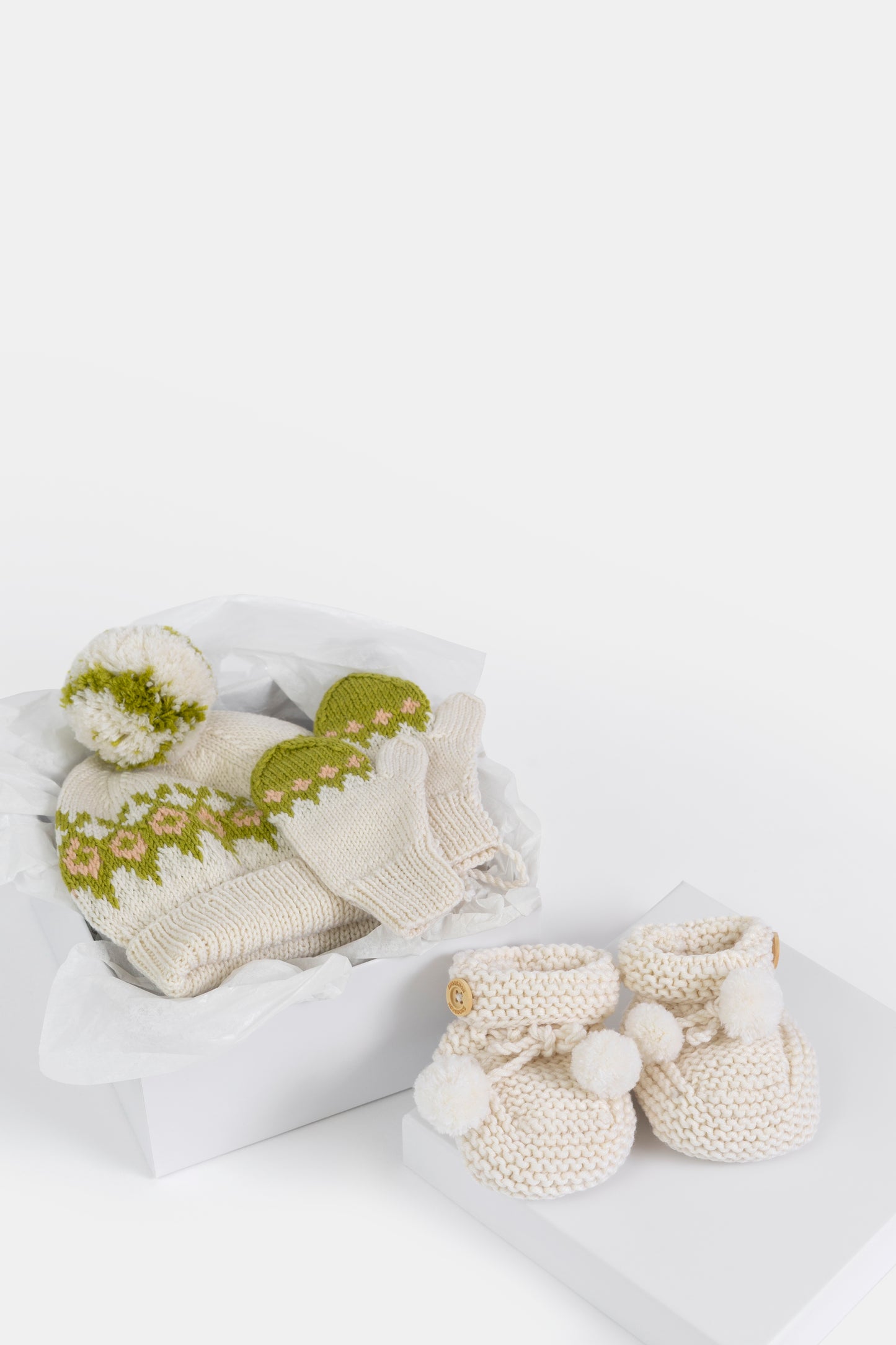 Fair Isle Fuzzies Gift Set in Off-White