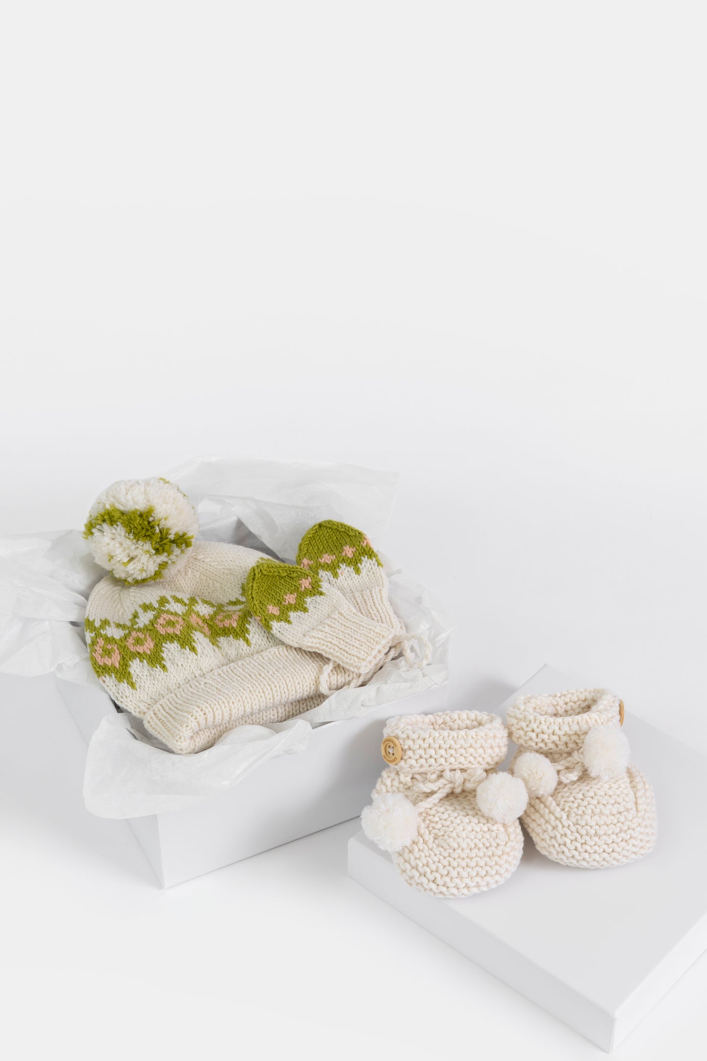 Fair Isle Fuzzies Gift Set in Off-White