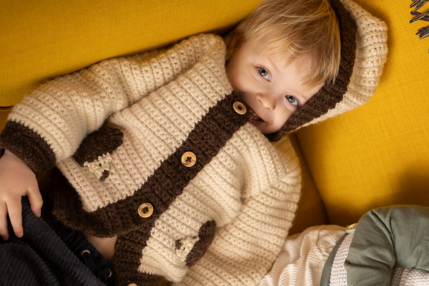 Woodland Wanderer Pure Wool Cardigan / Jacket in Vanilla