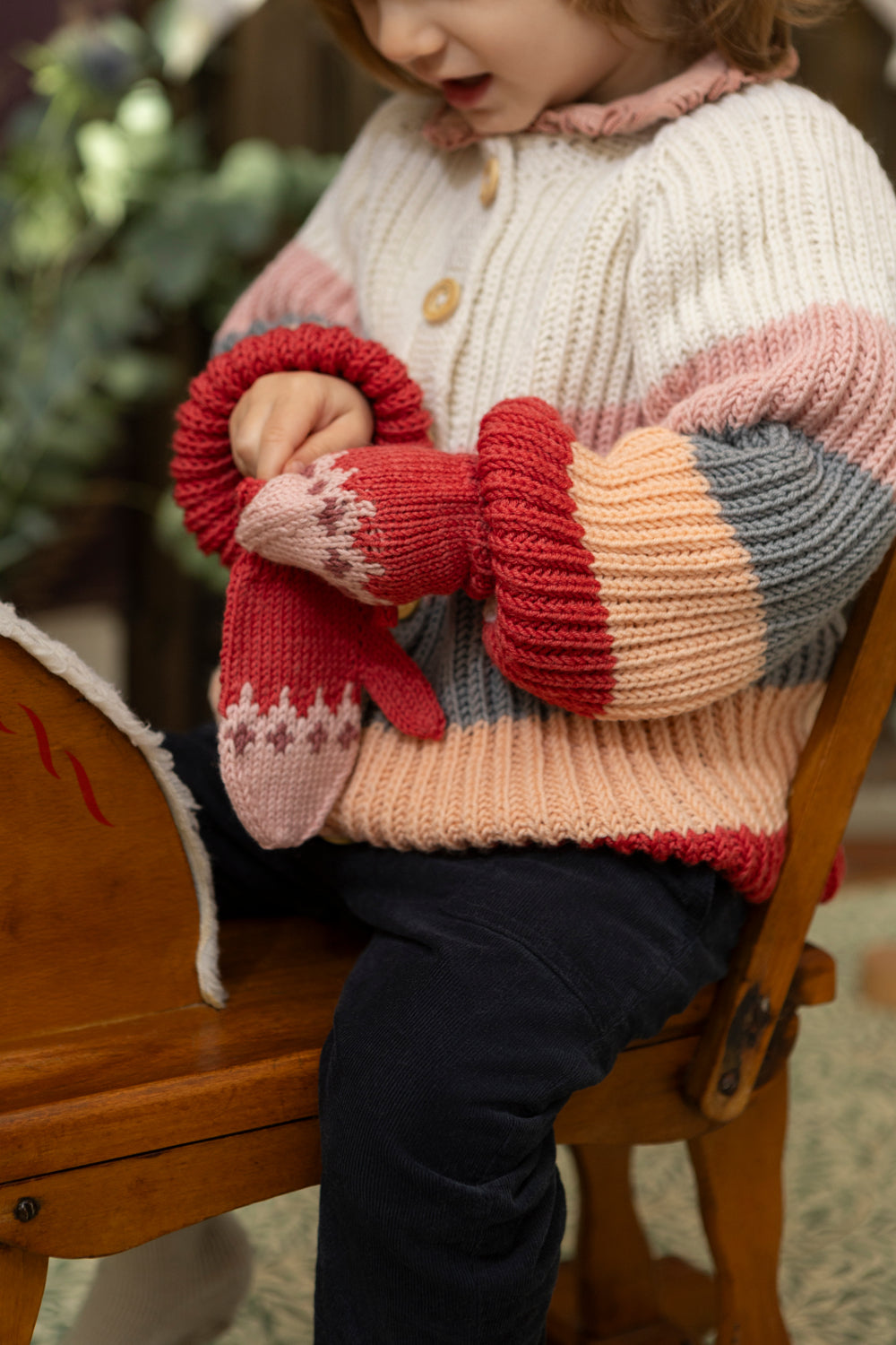 Fair Isle Merino Gloves in Forest Green
