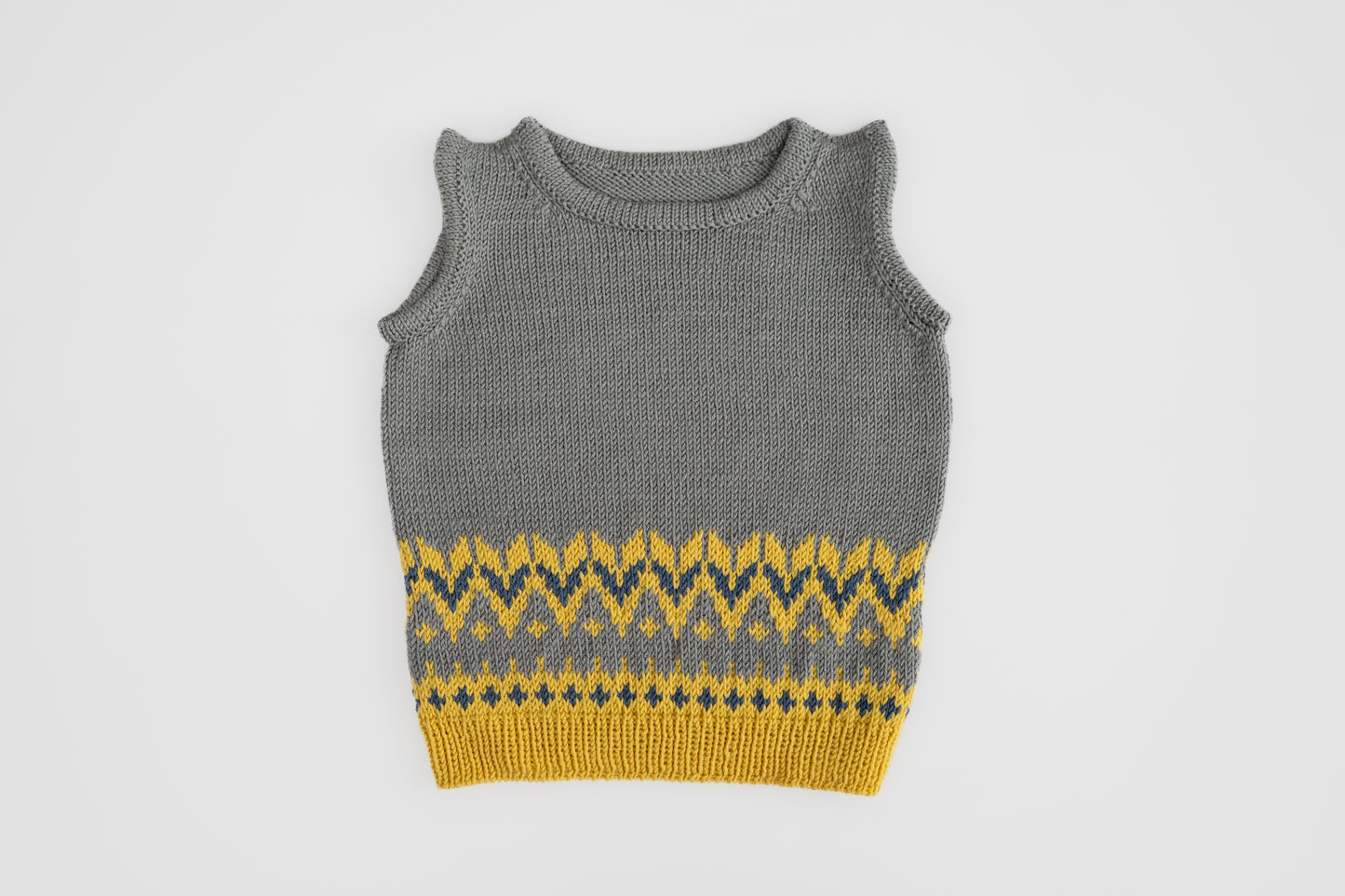 Fair Isle Merino Vest in Dove Grey