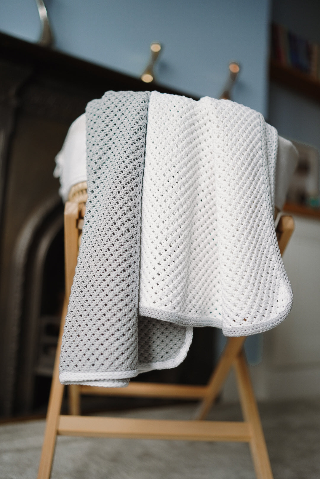 Organic Cotton Blanket in Silver Cloud